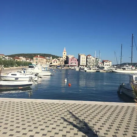 Babin Nocleg ze śniadaniem 3*