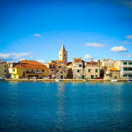 Bed & Breakfast Babin Pirovac