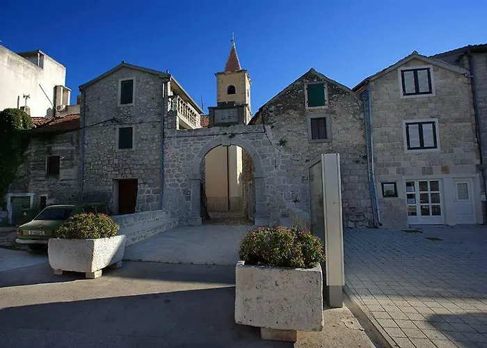 Bed & Breakfast Babin Pirovac