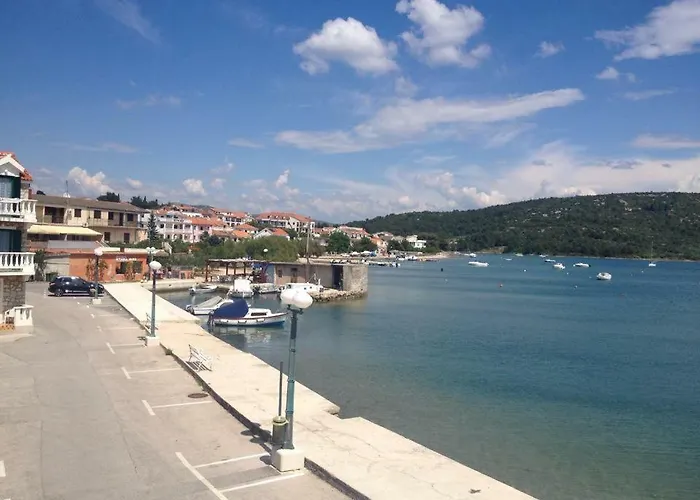 Babin Bed & Breakfast Pirovac