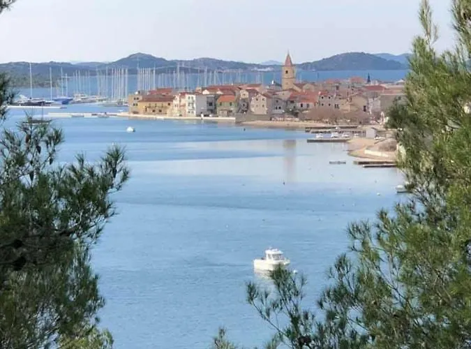 Babin Bed & Breakfast Pirovac